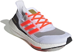 adidas UltraBoost 21 'Blanco Rojo Solar' FZ1925 Lookbook adidas UltraBoost 21 'Blanco Rojo Solar' FZ1925