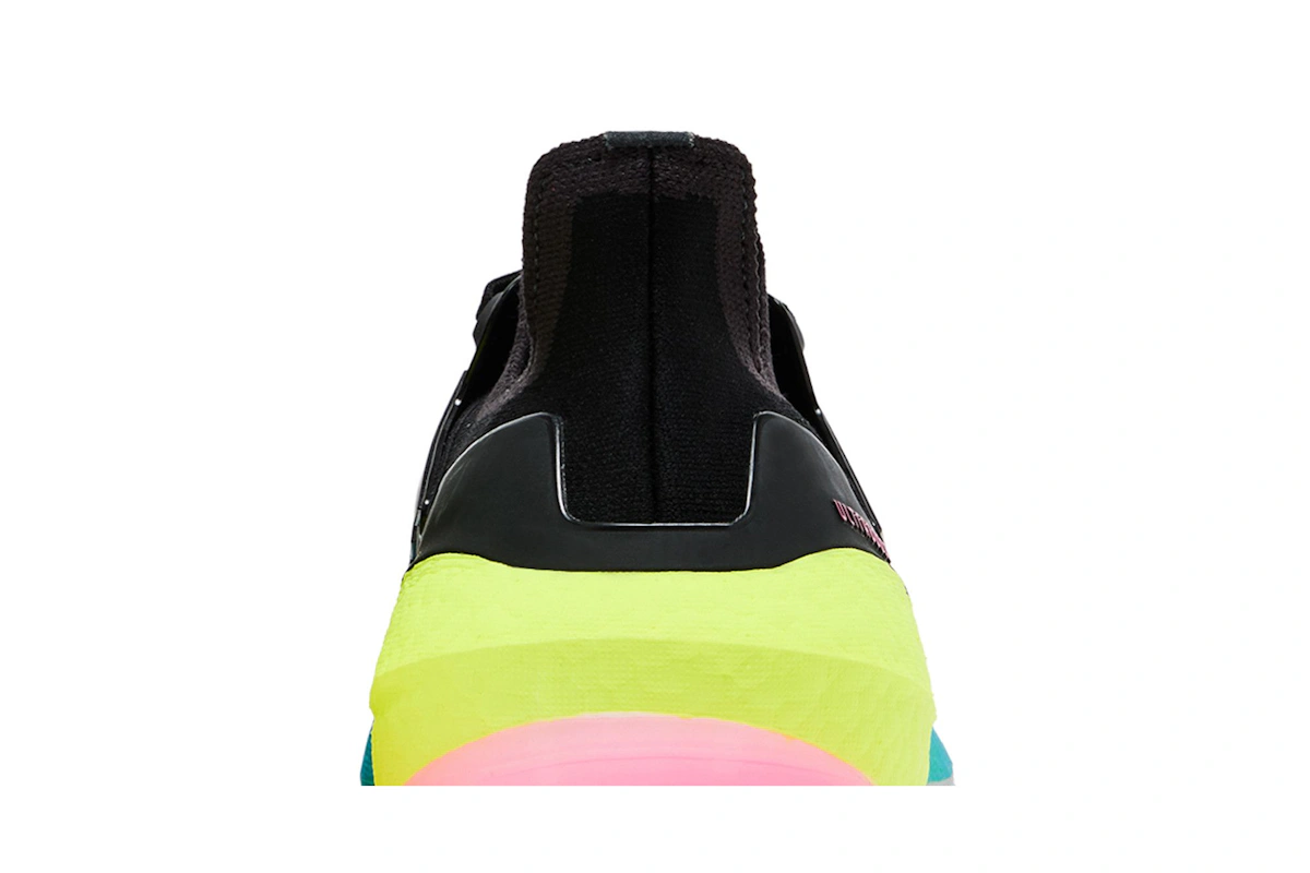 adidas UltraBoost 22 'Black Multi Gradient' GV8829