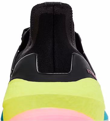 adidas UltraBoost 22 'Black Multi Gradient' GV8829 Sizing adidas UltraBoost 22 'Black Multi Gradient' GV8829