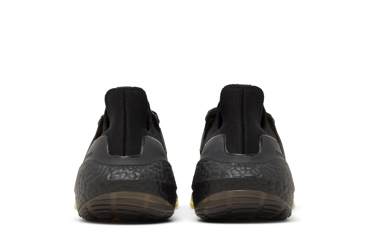 adidas UltraBoost 22 'Black Solar Yellow' GX5915