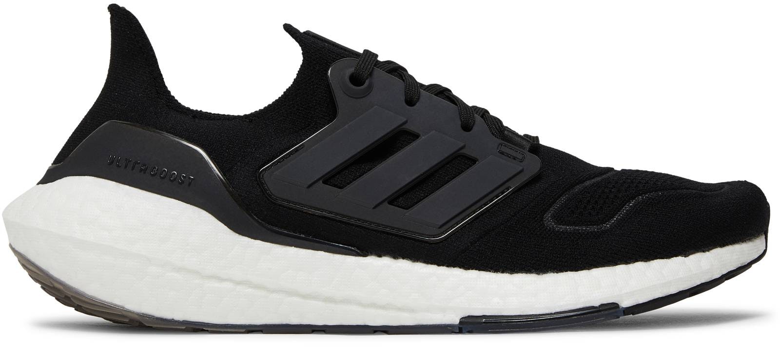 adidas-ultra-boost-22-black-white