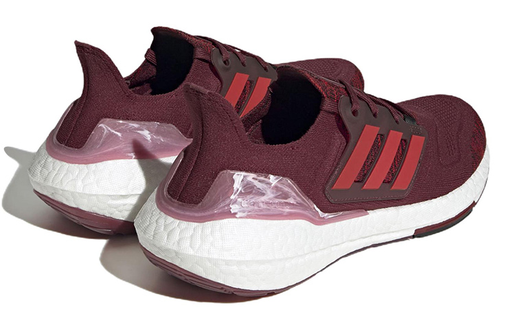 Shop adidas Ultraboost 22 輕便耐磨防滑 低筒 跑步鞋 男女同款 酒紅色