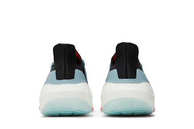 adidas UltraBoost 22 'Core Black Magic Grey' GX3060