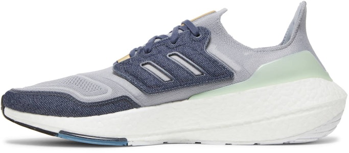 愛迪達 UltraBoost 22 '銀暈' GX9158 Lookbook 愛迪達 UltraBoost 22 '銀暈' GX9158