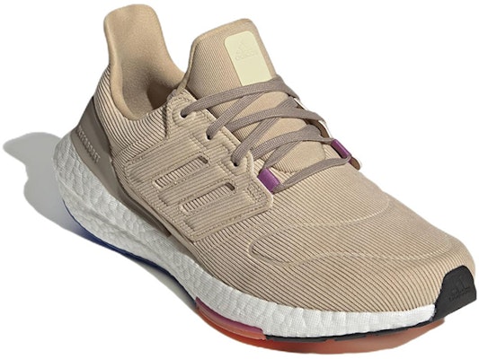 adidas UltraBoost 22 'Magic Beige' GX9178 Lookbook adidas UltraBoost 22 'Magic Beige' GX9178