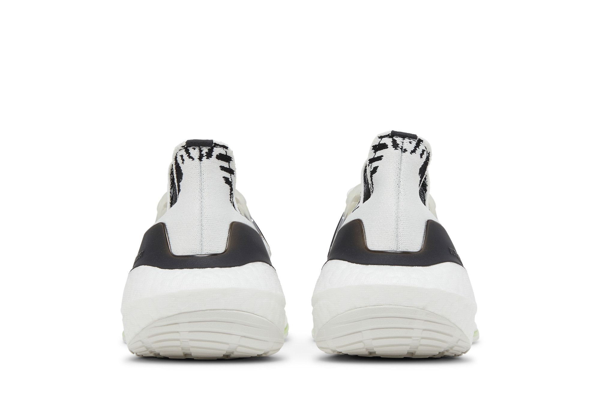 Sizing adidas UltraBoost 22 ''Ungefärbt Zebra'' GX5573