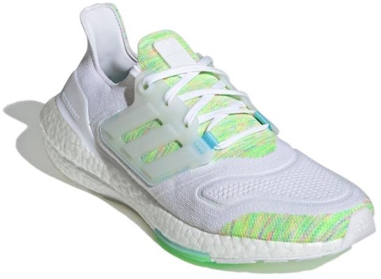adidas UltraBoost 22 'White Bliss Blue' GX5913 Lookbook adidas UltraBoost 22 'White Bliss Blue' GX5913