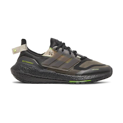 adidas UltraBoost 22 Cold.Rdy 'Black Solar Yellow'