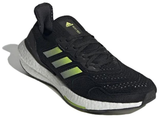 阿迪达斯UltraBoost 22 Heat.RDY黑色太阳黄 H01172 Lookbook 阿迪达斯UltraBoost 22 Heat.RDY黑色太阳黄 H01172