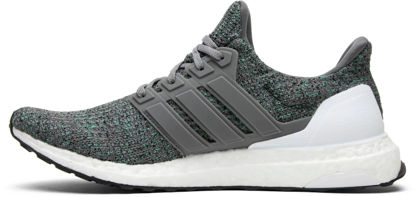 阿迪达斯UltraBoost 4.0「灰色四号」 CP9251 Lookbook 阿迪达斯UltraBoost 4.0「灰色四号」 CP9251