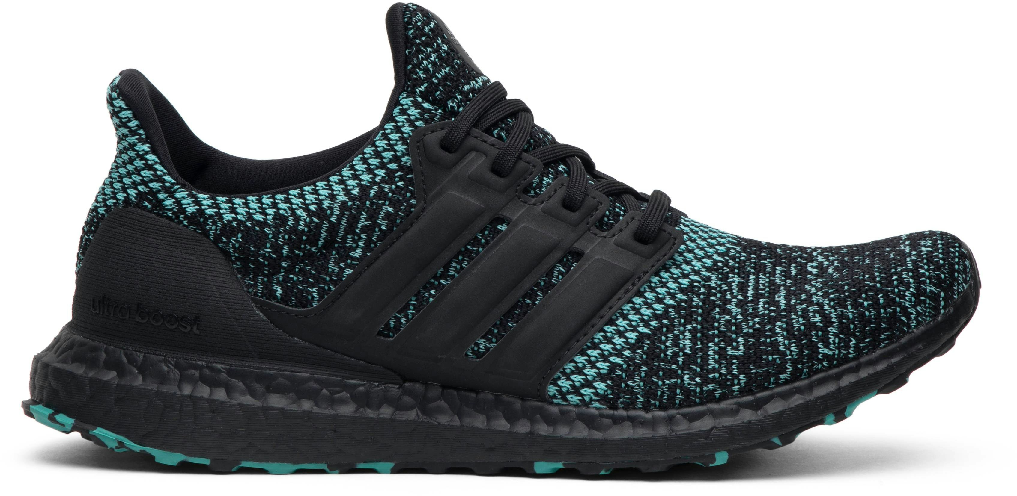 adidas-ultra-boost-4-0-core-black-true-green