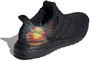 阿迪达斯 UltraBoost 4.0 DNA '焰火' FZ4879 Shop 阿迪达斯 UltraBoost 4.0 DNA '焰火' FZ4879