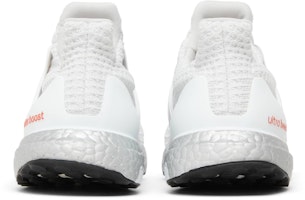adidas UltraBoost 4.0 DNA 'Putih Perak Metalik' G55461 Details for adidas UltraBoost 4.0 DNA 'Putih Perak Metalik' G55461