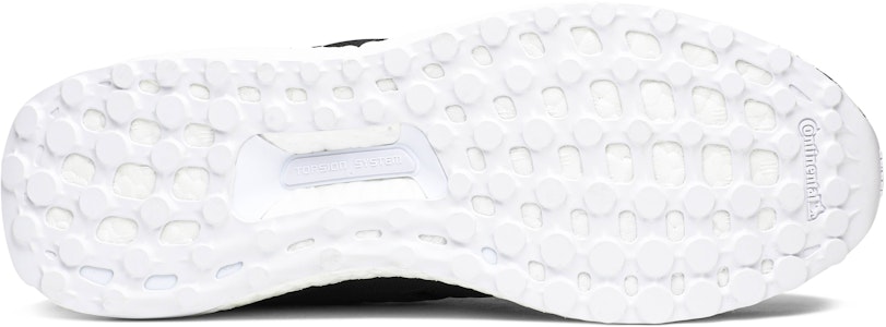 愛迪達 UltraBoost 4.0 Parley核心黑/雲白 F36190 Shop 愛迪達 UltraBoost 4.0 Parley核心黑/雲白 F36190