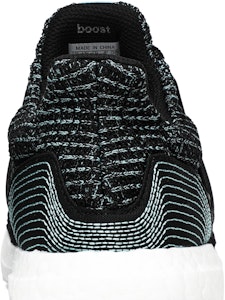 愛迪達 UltraBoost 4.0 Parley核心黑/雲白 F36190 Sizing 愛迪達 UltraBoost 4.0 Parley核心黑/雲白 F36190