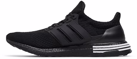 아디다스 울트라부스트 5.0 '블랙 화이트' GV6674 Lookbook 아디다스 울트라부스트 5.0 '블랙 화이트' GV6674