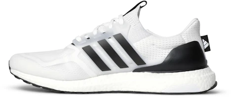 Lookbook adidas UltraBoost 5.0 'Putih Hitam' GX3079
