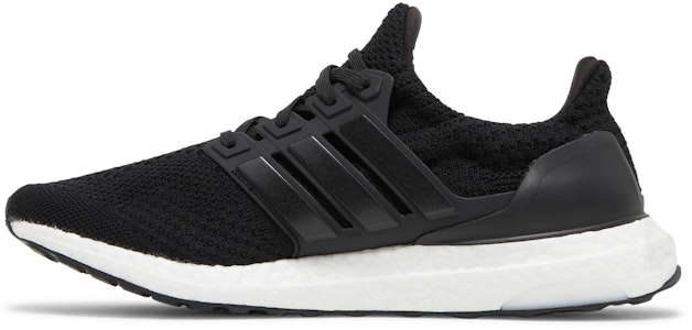 adidas UltraBoost 5.0 DNA 'Negro Beam Verde' GV8746 Lookbook adidas UltraBoost 5.0 DNA 'Negro Beam Verde' GV8746