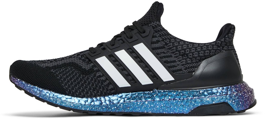 adidas UltraBoost 5.0 DNA 'Black Blue Metallic' GX2621 Lookbook adidas UltraBoost 5.0 DNA 'Black Blue Metallic' GX2621