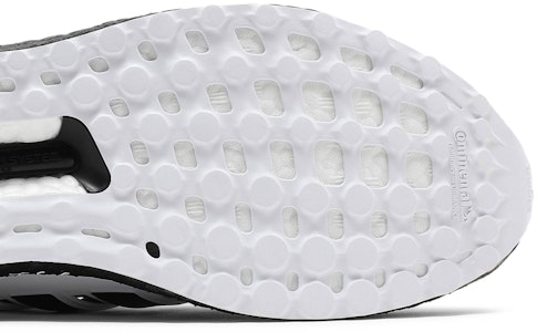 Adidas Ultraboost 5.0 Dna 輕便透氣 低筒 跑步鞋 男款 黑白拼接 Purchase Adidas Ultraboost 5.0 Dna 輕便透氣 低筒 跑步鞋 男款 黑白拼接