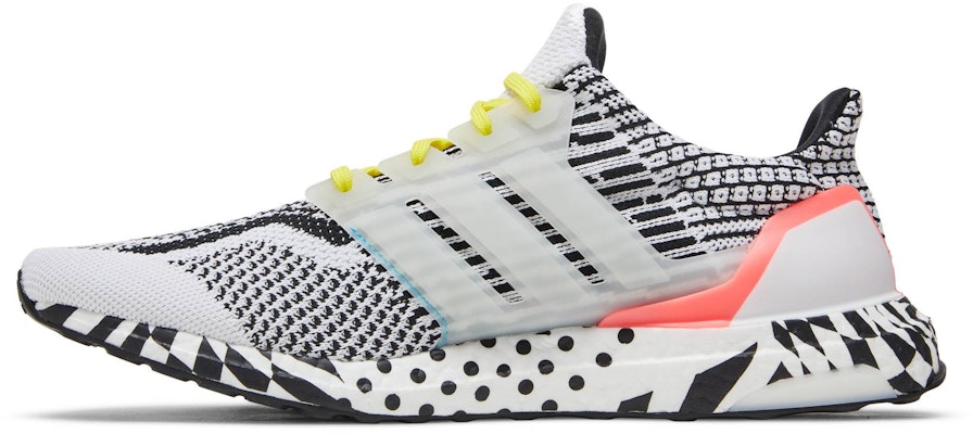 adidas UltraBoost 5.0 DNA 'Multi Pattern - White Black' GY0326 Lookbook adidas UltraBoost 5.0 DNA 'Multi Pattern - White Black' GY0326