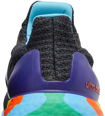 adidas UltraBoost 5.0 DNA 'Pride' GY0690 Sizing adidas UltraBoost 5.0 DNA 'Pride' GY0690