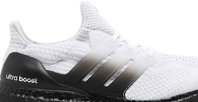 アディダス ウルトラブースト 5.0 DNA 白黒 H01013 Order アディダス ウルトラブースト 5.0 DNA 白黒 H01013