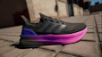 Lookbook adidas Ultraboost 5 'Carbon Iron' Sepatu Lari Pria IH7709