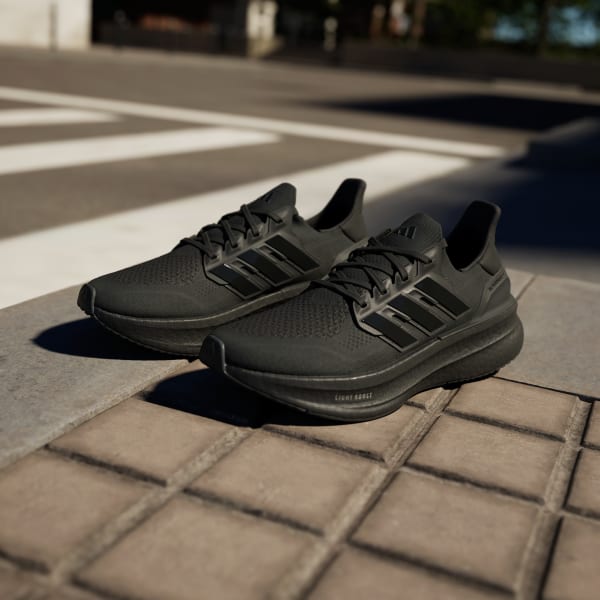 Details for adidas Ultraboost 5 ''Core Black'' Herrenschuh Schwarz ID8812