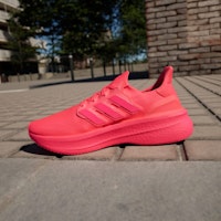 阿迪达斯 Ultraboost 5 '清晰红' IE1111 Sizing 阿迪达斯 Ultraboost 5 '清晰红' IE1111