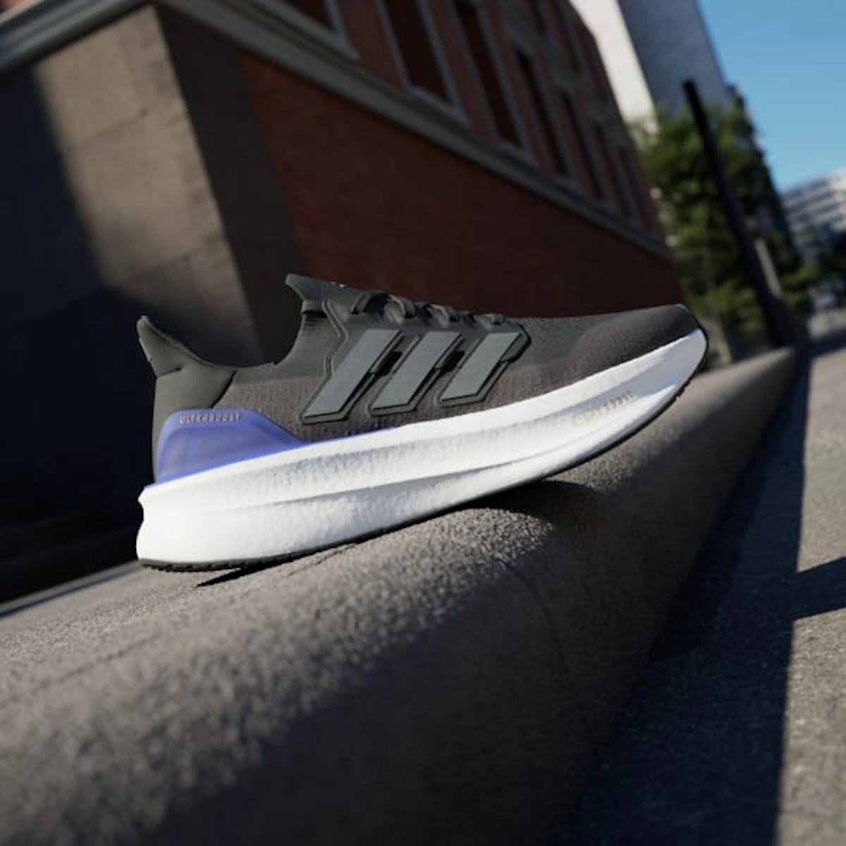 Adidas Ultraboost 5 Running Shoes