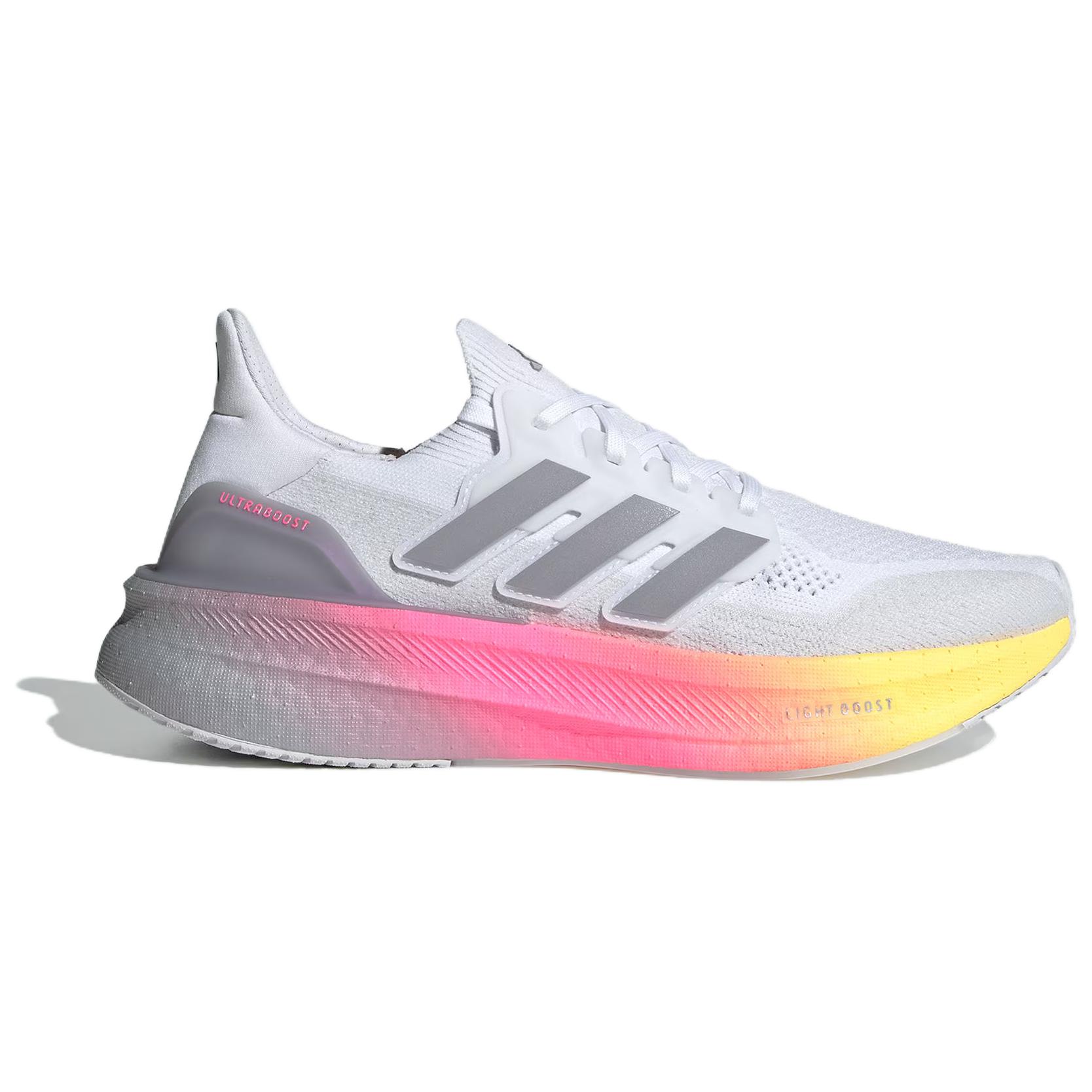 Lookbook adidas UltraBoost 5 ''Blanc Lucid Rose'' ID8810