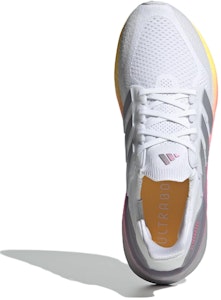 阿迪達斯 UltraBoost 5 白色清晰粉紅 ID8810 ID8810 Purchase 阿迪達斯 UltraBoost 5 白色清晰粉紅 ID8810 ID8810