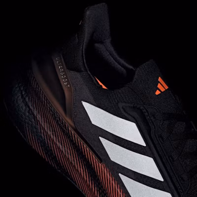 adidas Ultraboost 5X « Noir, argent métallisé et orange Lucid » JQ9082 Cheap adidas Ultraboost 5X « Noir, argent métallisé et orange Lucid » JQ9082