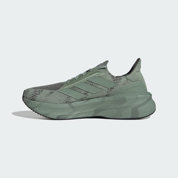 Sizing 阿迪达斯Ultraboost 5X跑鞋 银绿/银绿/碳黑 JI1517