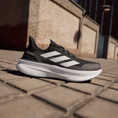 Adidas Ultraboost 5X Core Black/Cloud White/Carbon IH3110 Lookbook Adidas Ultraboost 5X Core Black/Cloud White/Carbon IH3110