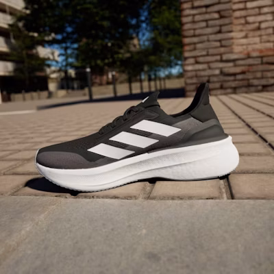 Adidas Ultraboost 5X Core Black/Cloud White/Carbon IH3110 Sizing Adidas Ultraboost 5X Core Black/Cloud White/Carbon IH3110