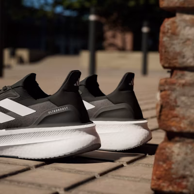 Adidas Ultraboost 5X Core Black/Cloud White/Carbon IH3110 2