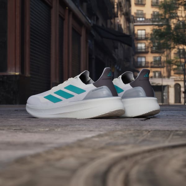 Details for Adidas UltraBoost 5X 核心白/純淺藍/灰雅黑 JI3244