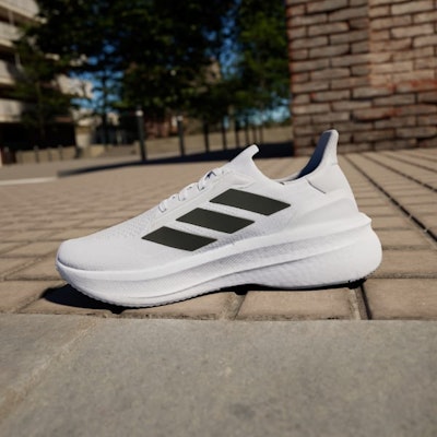 Adidas UltraBoost 5X Kasut Putih Awan/Hitam Teras/Perak Halo IH3111 1