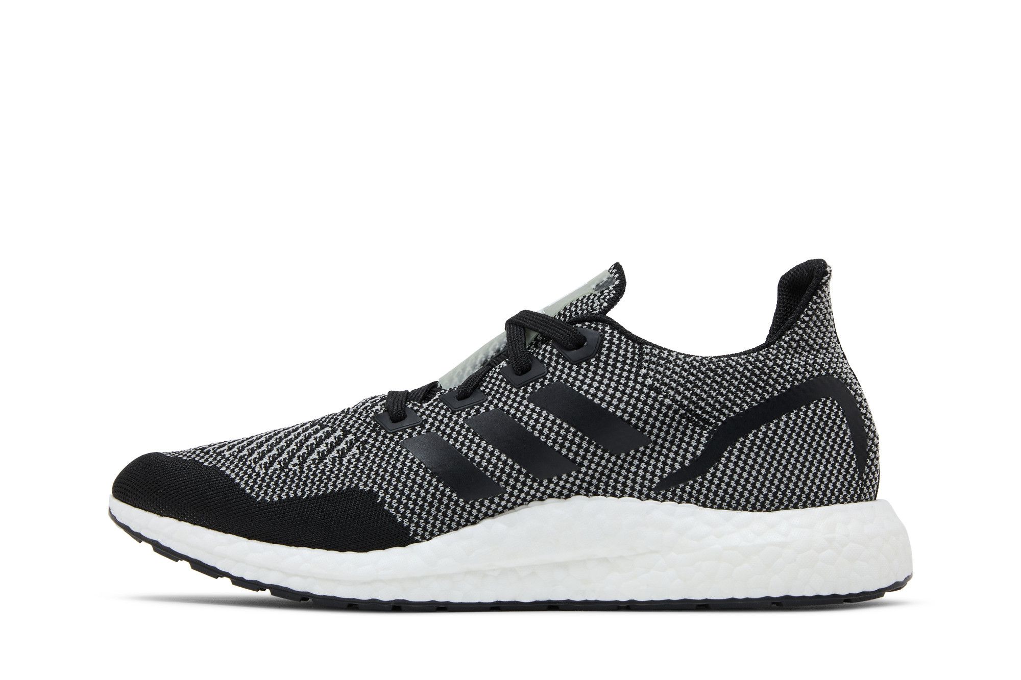Lookbook adidas UltraBoost 'Made To Be Remade - Black White' GX8322