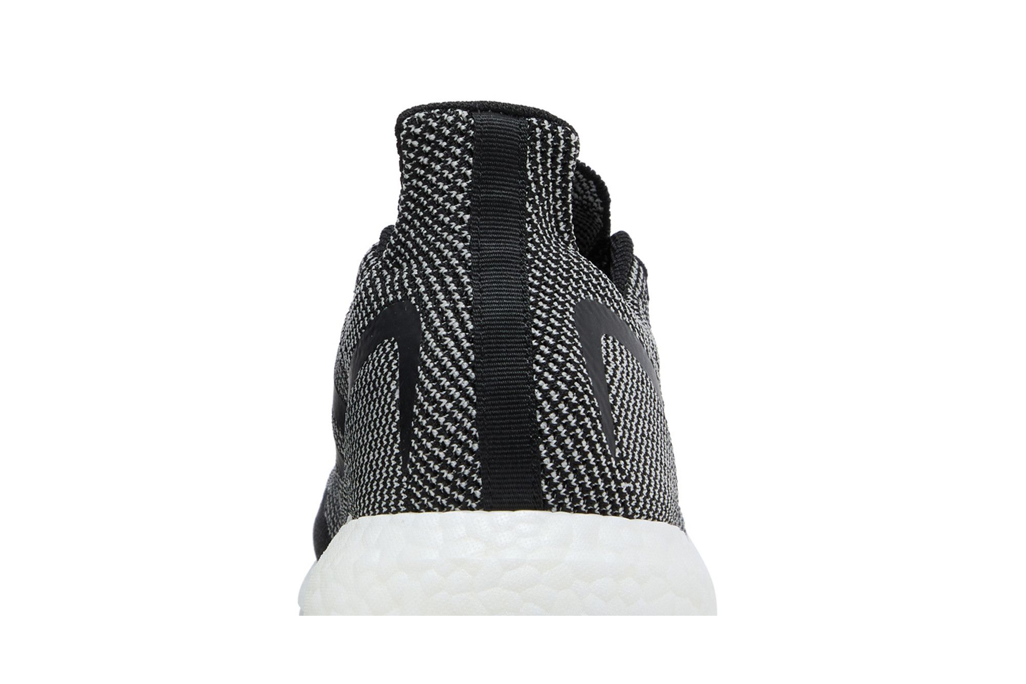 Sizing adidas UltraBoost 'Made To Be Remade - Black White' GX8322