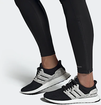 adidas UltraBoost 'Serpiente Blanca' FX8933 Shop adidas UltraBoost 'Serpiente Blanca' FX8933