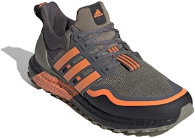 阿迪达斯UltraBoost全天候“橄榄绿橙” H67359 Lookbook 阿迪达斯UltraBoost全天候“橄榄绿橙” H67359