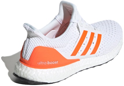 阿迪达斯UltraBoost Clima U '太阳橙' EG8077 Lookbook 阿迪达斯UltraBoost Clima U '太阳橙' EG8077