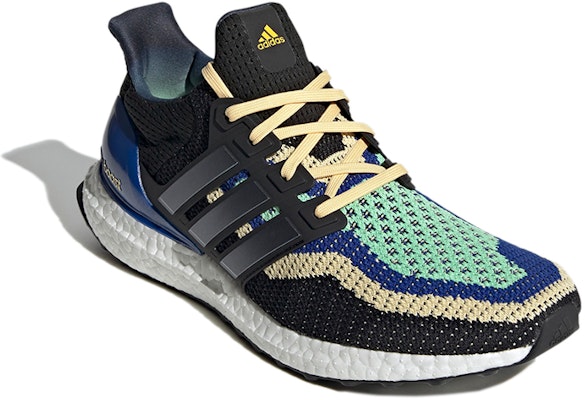 adidas Ultraboost DNA 'Hitam' FZ3609 Lookbook adidas Ultraboost DNA 'Hitam' FZ3609