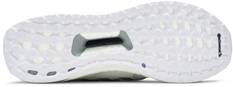 ウルトラブースト DNA "クラウドホワイト/シルバー" FW8692 Shop ウルトラブースト DNA "クラウドホワイト/シルバー" FW8692