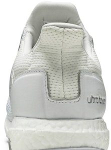 ウルトラブースト DNA "クラウドホワイト/シルバー" FW8692 Sizing ウルトラブースト DNA "クラウドホワイト/シルバー" FW8692