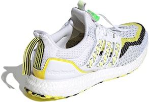 울트라부스트 DNA '사자춤 - 솔라 옐로우' GV9814 Shop 울트라부스트 DNA '사자춤 - 솔라 옐로우' GV9814