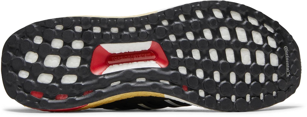 adidas UltraBoost DNA 'Tokyo' Sepatu Lari Pria FY3425 Shop adidas UltraBoost DNA 'Tokyo' Sepatu Lari Pria FY3425